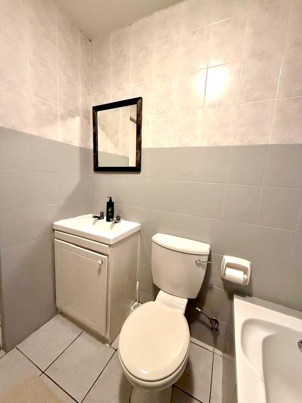 2 Bedroom Property for Sale in Hout Bay Western Cape